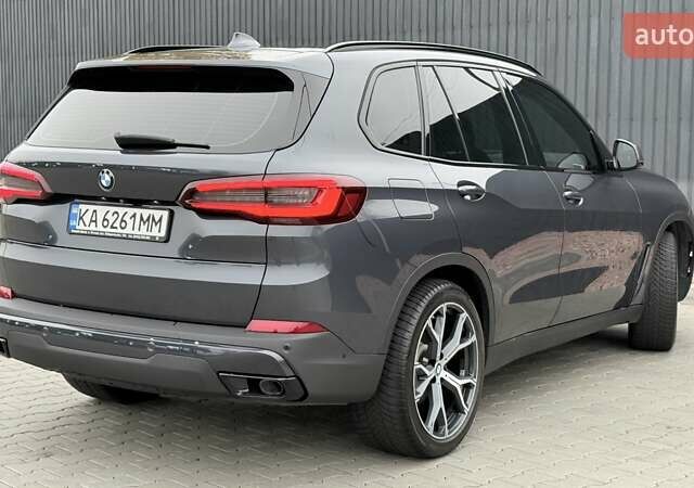 Серый БМВ Х5, объемом двигателя 2.99 л и пробегом 160 тыс. км за 59900 $, фото 16 на Automoto.ua