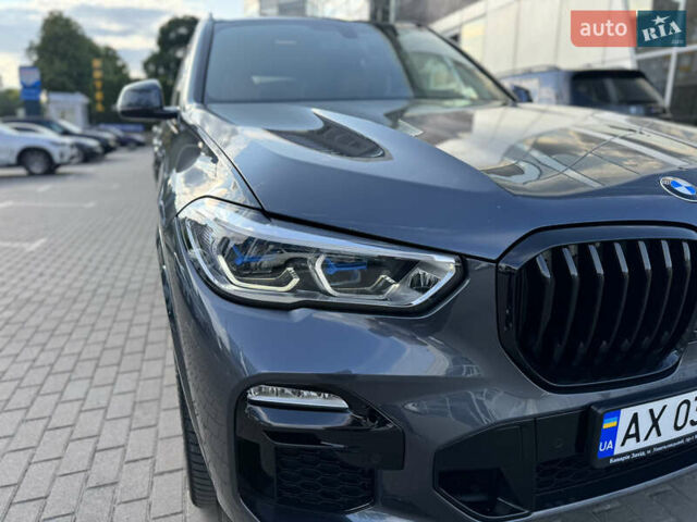Серый БМВ Х5, объемом двигателя 3 л и пробегом 80 тыс. км за 65900 $, фото 2 на Automoto.ua
