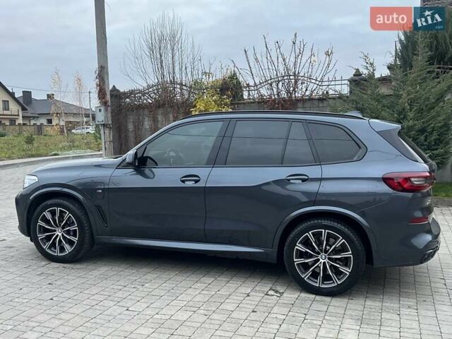 Серый БМВ Х5, объемом двигателя 3 л и пробегом 133 тыс. км за 58000 $, фото 4 на Automoto.ua