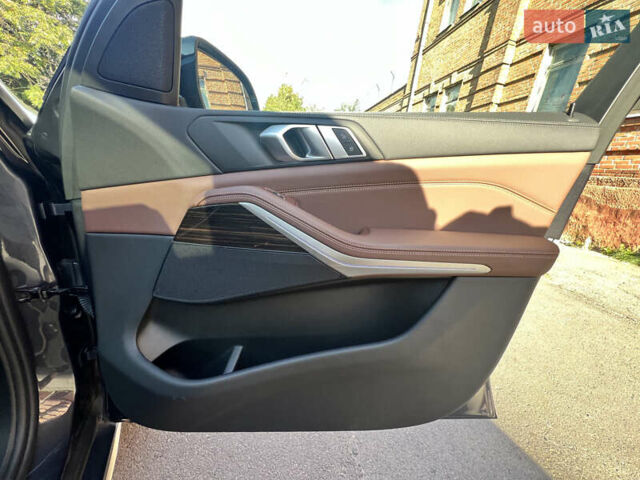 Сірий БМВ Х5, об'ємом двигуна 3 л та пробігом 67 тис. км за 49999 $, фото 19 на Automoto.ua