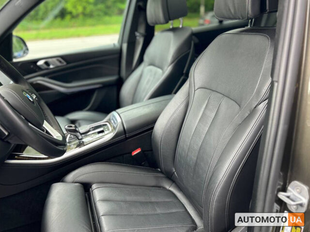 Сірий БМВ Х5, об'ємом двигуна 3 л та пробігом 53 тис. км за 61000 $, фото 10 на Automoto.ua