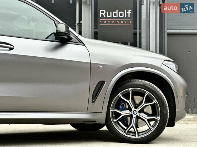 Серый БМВ Х5, объемом двигателя 3 л и пробегом 111 тыс. км за 66000 $, фото 11 на Automoto.ua
