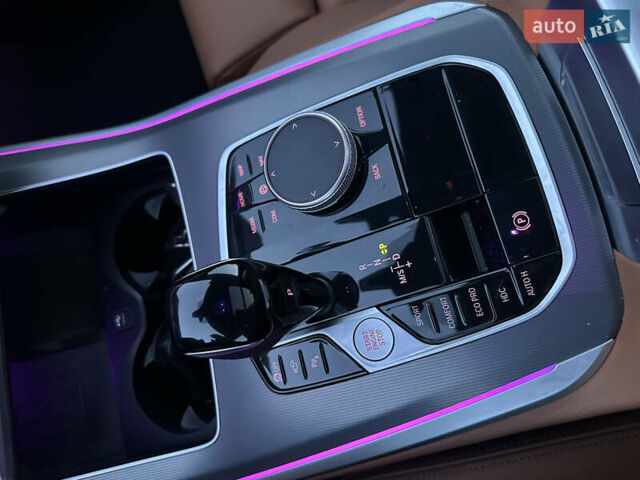 Серый БМВ Х5, объемом двигателя 3 л и пробегом 48 тыс. км за 64999 $, фото 27 на Automoto.ua