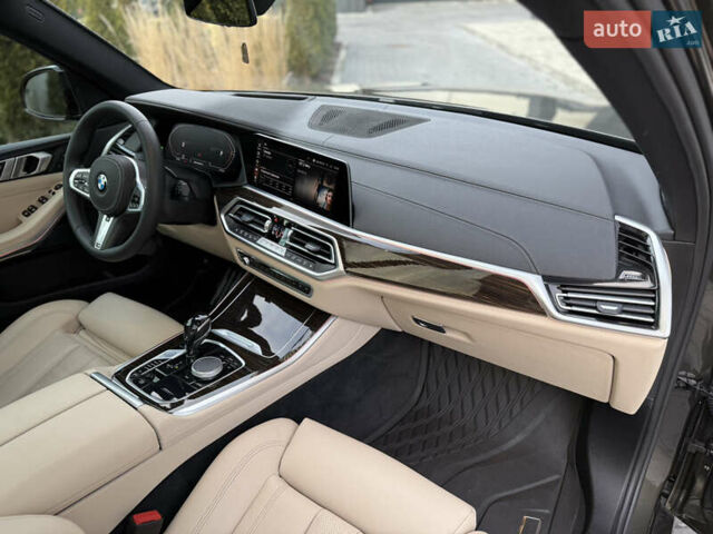 Серый БМВ Х5, объемом двигателя 3 л и пробегом 11 тыс. км за 59999 $, фото 71 на Automoto.ua