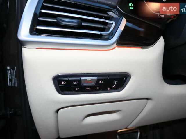 Серый БМВ Х5, объемом двигателя 3 л и пробегом 11 тыс. км за 58900 $, фото 17 на Automoto.ua