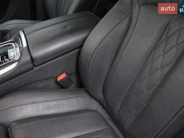 Серый БМВ Х5, объемом двигателя 4.39 л и пробегом 140 тыс. км за 68000 $, фото 7 на Automoto.ua