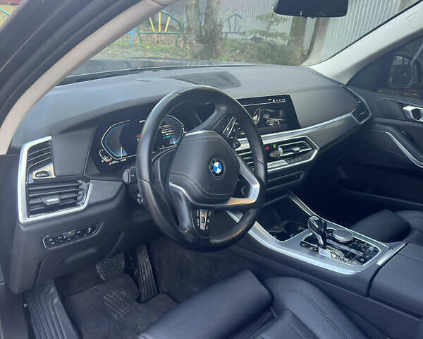 Сірий БМВ Х5, об'ємом двигуна 3 л та пробігом 150 тис. км за 51000 $, фото 6 на Automoto.ua