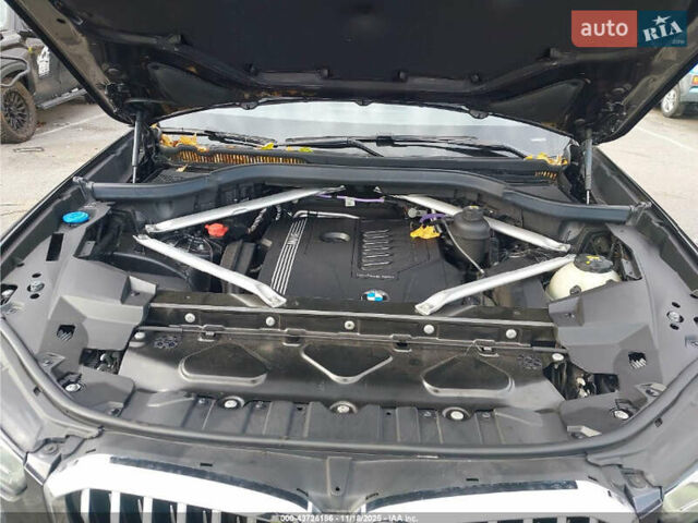 Сірий БМВ Х5, об'ємом двигуна 3 л та пробігом 115 тис. км за 25000 $, фото 9 на Automoto.ua