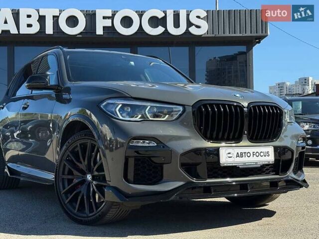 Серый БМВ Х5, объемом двигателя 4.39 л и пробегом 106 тыс. км за 61990 $, фото 1 на Automoto.ua