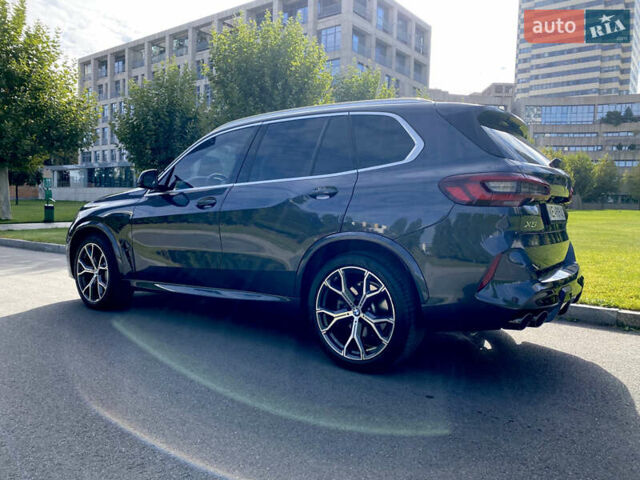 Серый БМВ Х5, объемом двигателя 3 л и пробегом 40 тыс. км за 69000 $, фото 3 на Automoto.ua