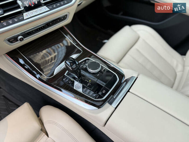 Серый БМВ Х5, объемом двигателя 3 л и пробегом 11 тыс. км за 59999 $, фото 37 на Automoto.ua
