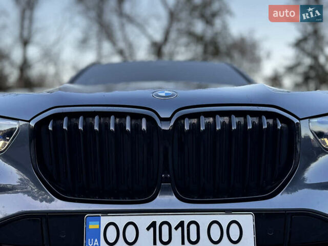 Серый БМВ Х5, объемом двигателя 2.99 л и пробегом 66 тыс. км за 73000 $, фото 3 на Automoto.ua