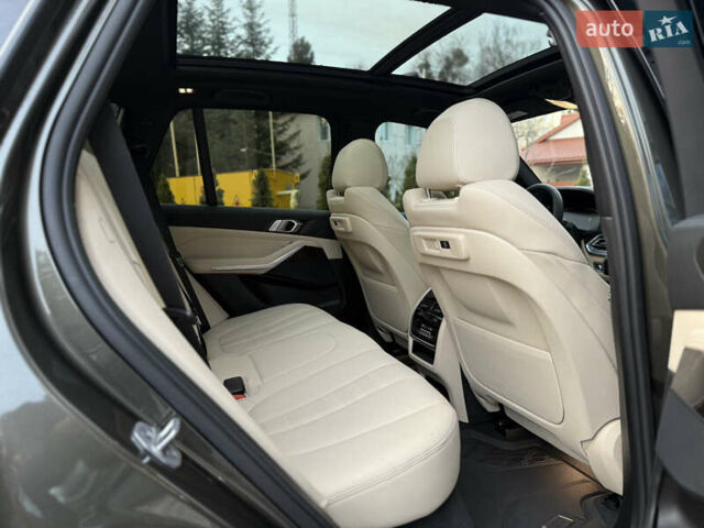 Серый БМВ Х5, объемом двигателя 3 л и пробегом 11 тыс. км за 59999 $, фото 65 на Automoto.ua