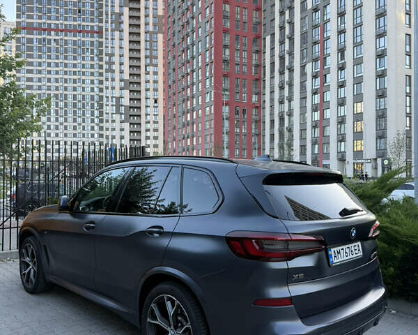 Сірий БМВ Х5, об'ємом двигуна 2.99 л та пробігом 116 тис. км за 70000 $, фото 3 на Automoto.ua