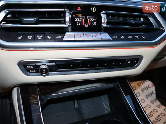 Серый БМВ Х5, объемом двигателя 3 л и пробегом 11 тыс. км за 58900 $, фото 29 на Automoto.ua