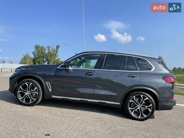 Серый БМВ Х5, объемом двигателя 3 л и пробегом 13 тыс. км за 73700 $, фото 37 на Automoto.ua