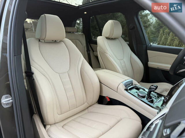 Серый БМВ Х5, объемом двигателя 3 л и пробегом 11 тыс. км за 59999 $, фото 70 на Automoto.ua