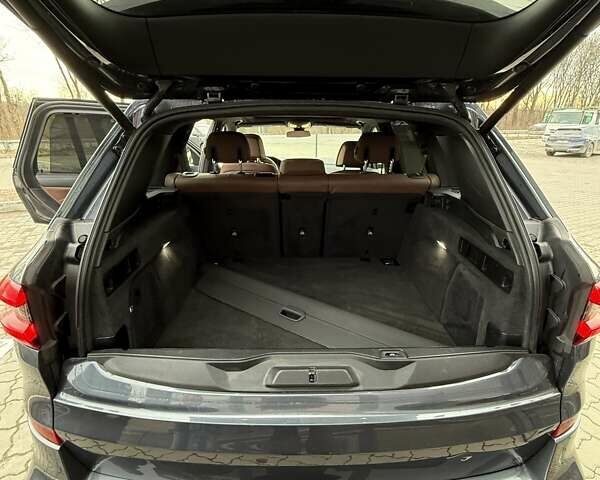 Сірий БМВ Х5, об'ємом двигуна 3 л та пробігом 113 тис. км за 54900 $, фото 16 на Automoto.ua