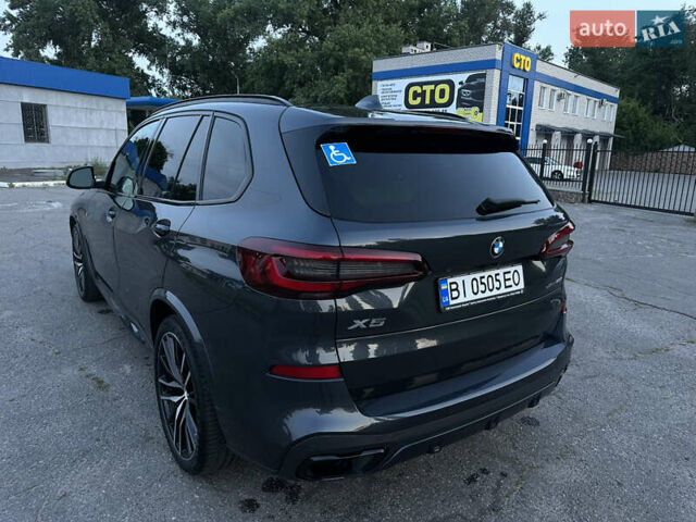 Серый БМВ Х5, объемом двигателя 3 л и пробегом 48 тыс. км за 64999 $, фото 7 на Automoto.ua
