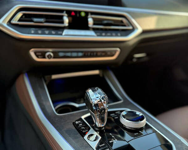 Серый БМВ Х5, объемом двигателя 4.39 л и пробегом 91 тыс. км за 76000 $, фото 19 на Automoto.ua