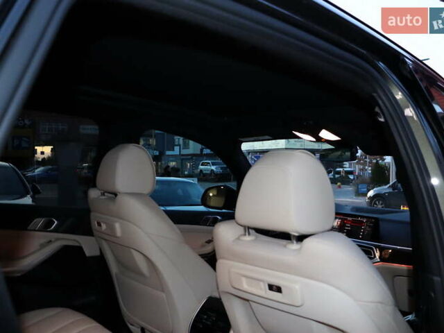 Серый БМВ Х5, объемом двигателя 3 л и пробегом 11 тыс. км за 58900 $, фото 46 на Automoto.ua