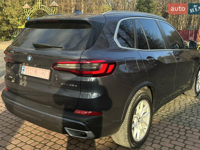 Сірий БМВ Х5, об'ємом двигуна 3 л та пробігом 150 тис. км за 51000 $, фото 2 на Automoto.ua