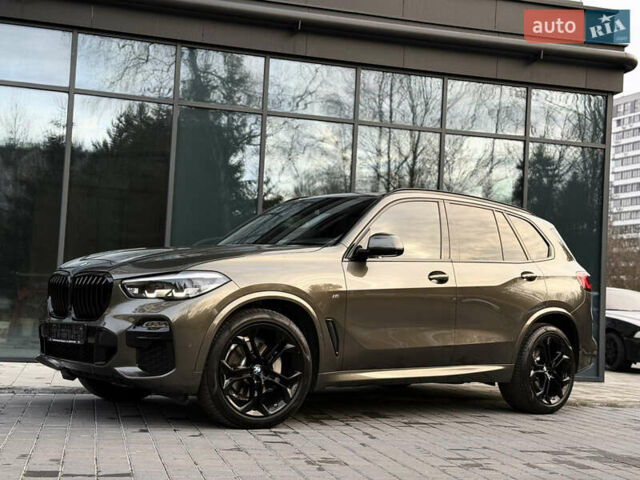 Серый БМВ Х5, объемом двигателя 3 л и пробегом 11 тыс. км за 59999 $, фото 1 на Automoto.ua