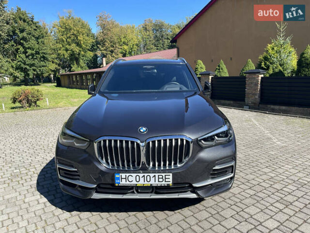 Серый БМВ Х5, объемом двигателя 3 л и пробегом 41 тыс. км за 61000 $, фото 20 на Automoto.ua