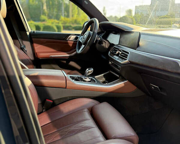 Серый БМВ Х5, объемом двигателя 4.39 л и пробегом 91 тыс. км за 76000 $, фото 22 на Automoto.ua