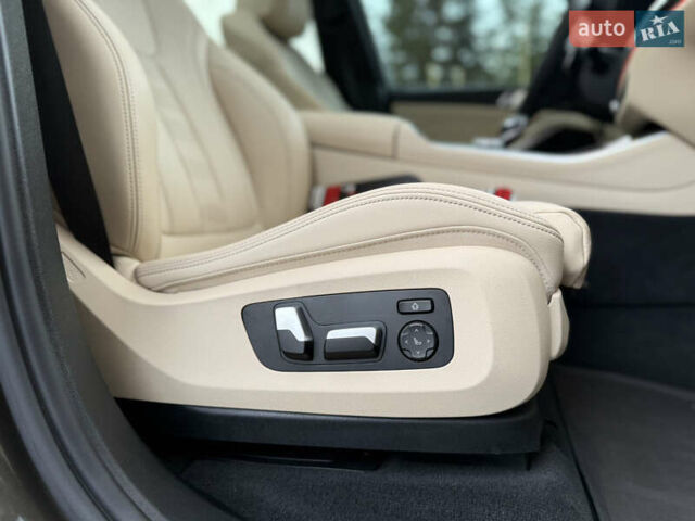 Серый БМВ Х5, объемом двигателя 3 л и пробегом 11 тыс. км за 59999 $, фото 69 на Automoto.ua