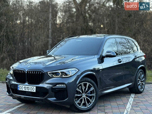 Серый БМВ Х5, объемом двигателя 2.99 л и пробегом 66 тыс. км за 73000 $, фото 2 на Automoto.ua