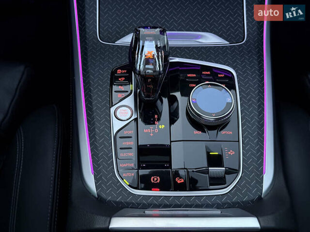 Серый БМВ Х5, объемом двигателя 3 л и пробегом 65 тыс. км за 65900 $, фото 13 на Automoto.ua