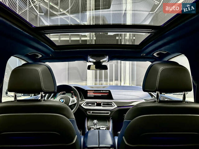 Серый БМВ Х5, объемом двигателя 3 л и пробегом 111 тыс. км за 66000 $, фото 3 на Automoto.ua