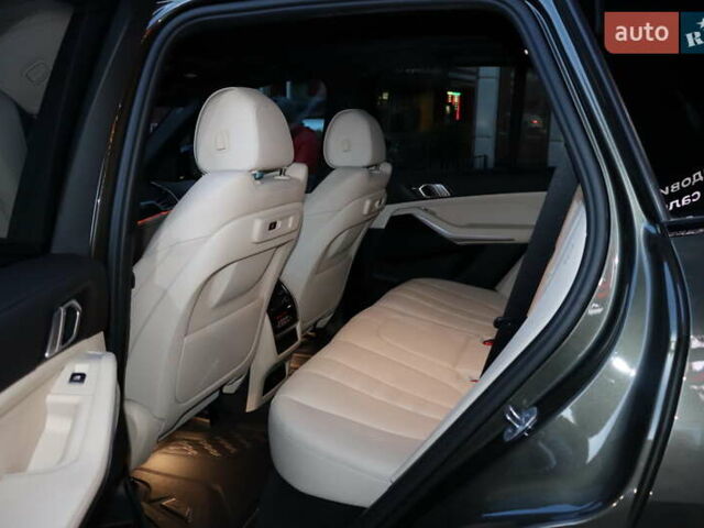 Серый БМВ Х5, объемом двигателя 3 л и пробегом 11 тыс. км за 58900 $, фото 39 на Automoto.ua