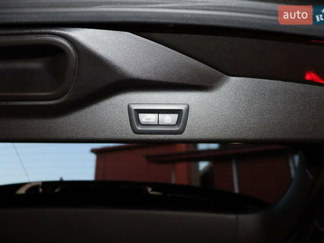 Серый БМВ Х5, объемом двигателя 3 л и пробегом 11 тыс. км за 58900 $, фото 44 на Automoto.ua