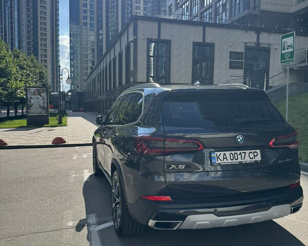Серый БМВ Х5, объемом двигателя 3 л и пробегом 36 тыс. км за 67900 $, фото 13 на Automoto.ua