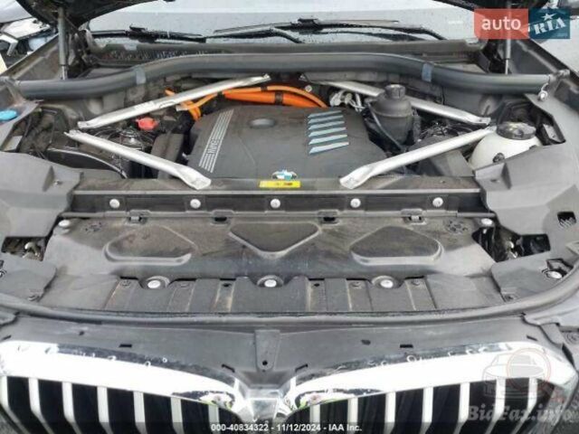 Серый БМВ Х5, объемом двигателя 3 л и пробегом 76 тыс. км за 64000 $, фото 1 на Automoto.ua