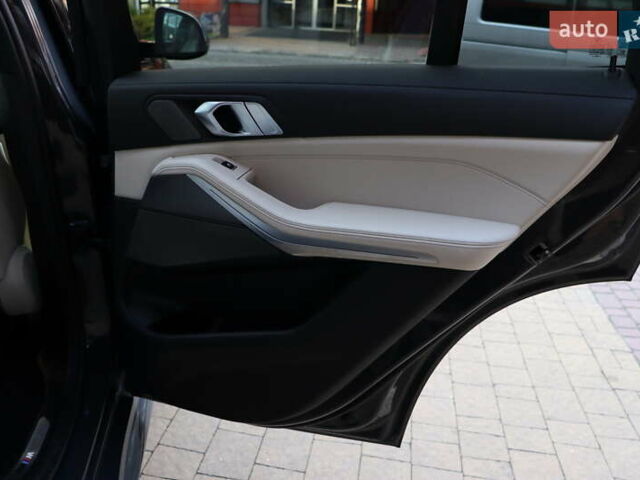 Сірий БМВ Х5, об'ємом двигуна 3 л та пробігом 70 тис. км за 75900 $, фото 46 на Automoto.ua