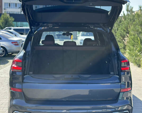 Серый БМВ Х5, объемом двигателя 2.99 л и пробегом 90 тыс. км за 69000 $, фото 14 на Automoto.ua