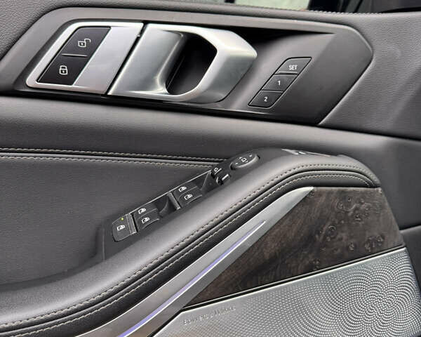 БМВ Х5 2022 в Днепре (Днепропетровске) на Automoto.ua Серый БМВ Х5, объемом двигателя 3 л и пробегом 58 тыс. км за 67000 $, фото 11 на Automoto.ua