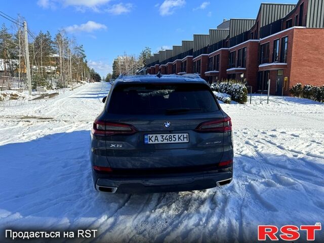 Серый БМВ Х5, объемом двигателя 3 л и пробегом 94 тыс. км за 73900 $, фото 3 на Automoto.ua