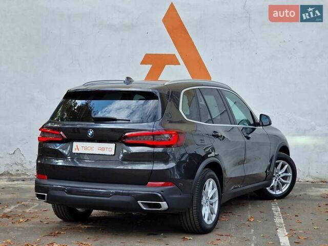 Серый БМВ Х5, объемом двигателя 2.99 л и пробегом 35 тыс. км за 74990 $, фото 31 на Automoto.ua