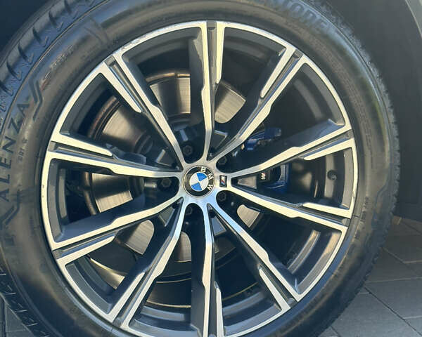 Серый БМВ Х5, объемом двигателя 2.99 л и пробегом 90 тыс. км за 69000 $, фото 9 на Automoto.ua