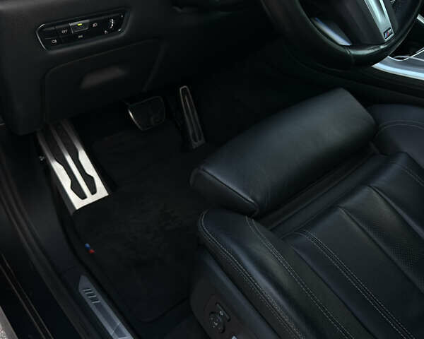 Сірий БМВ Х5, об'ємом двигуна 3 л та пробігом 77 тис. км за 63500 $, фото 5 на Automoto.ua