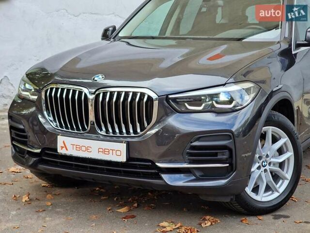 Серый БМВ Х5, объемом двигателя 2.99 л и пробегом 35 тыс. км за 74990 $, фото 11 на Automoto.ua