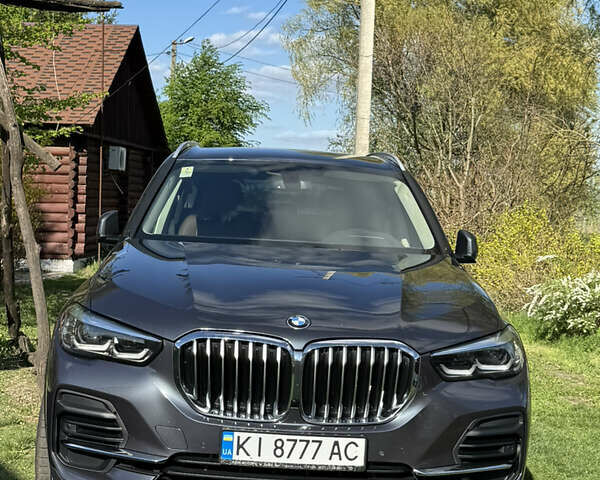 Серый БМВ Х5, объемом двигателя 2.99 л и пробегом 91 тыс. км за 72500 $, фото 1 на Automoto.ua