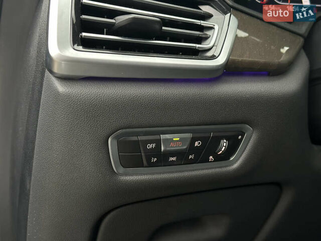 Серый БМВ Х5, объемом двигателя 3 л и пробегом 67 тыс. км за 62700 $, фото 40 на Automoto.ua