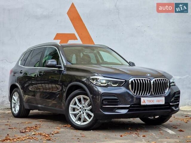 Серый БМВ Х5, объемом двигателя 2.99 л и пробегом 35 тыс. км за 74990 $, фото 17 на Automoto.ua