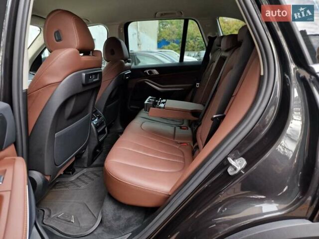 Серый БМВ Х5, объемом двигателя 2.99 л и пробегом 35 тыс. км за 74990 $, фото 62 на Automoto.ua