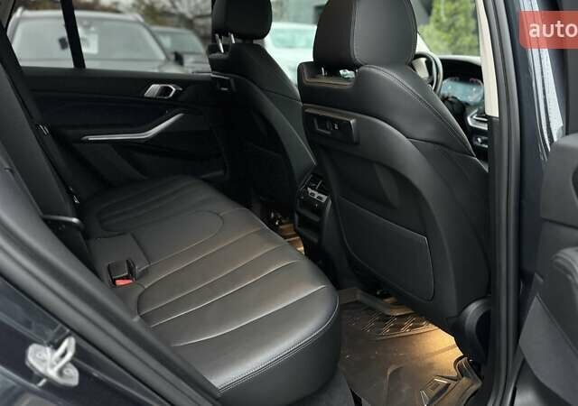 Серый БМВ Х5, объемом двигателя 2.99 л и пробегом 108 тыс. км за 69700 $, фото 18 на Automoto.ua